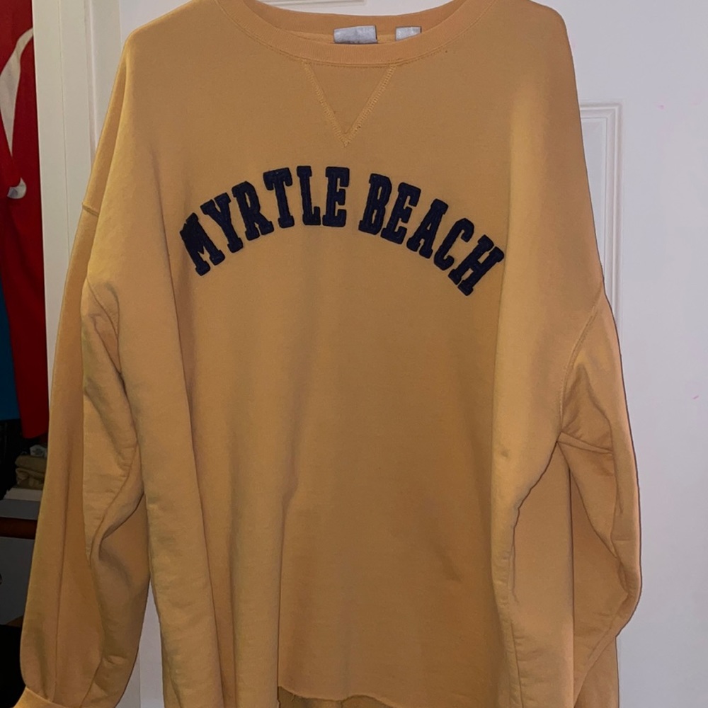 Cozy yellow Myrtle Beach sweatshirt - I’m a S/M, but this is XL (oversized)